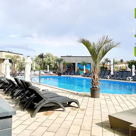 Sunset View Apartment- Spa Pools Resort Mamaia Dış mekan fotoğraf